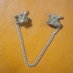 Silver Bull Head Chain Brooch